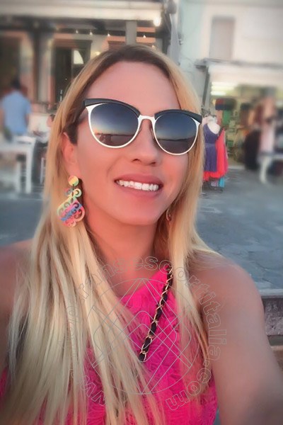 Foto selfie 33 di Alessia transexescort Brescia
