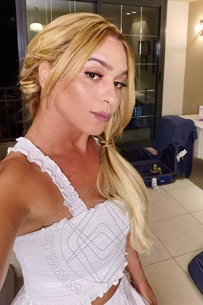 Foto selfie 17 di Alessia transexescort Brescia