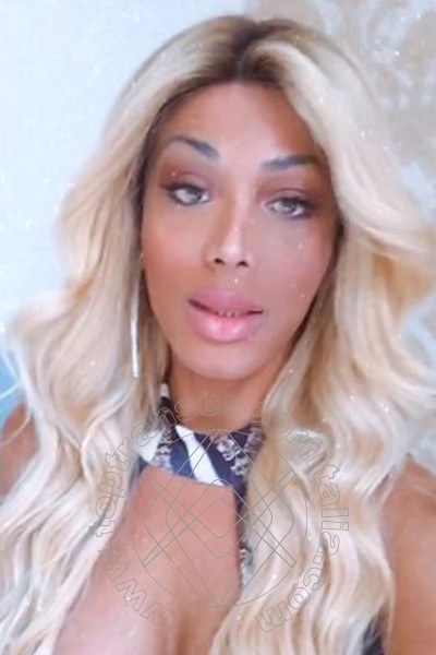 Foto selfie 15 di Camilla Brazil transexescort Roma