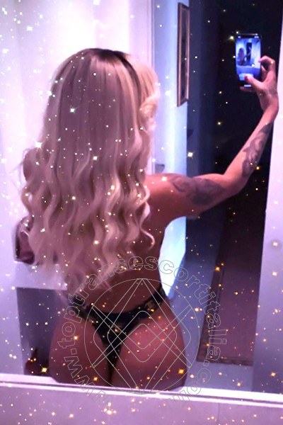 Foto selfie 17 di Camilla Brazil transexescort Roma