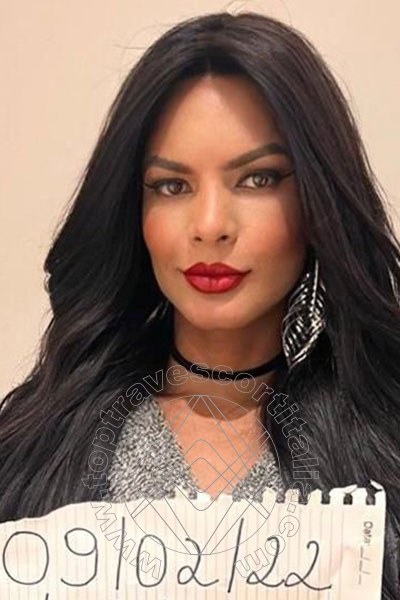 Foto selfie 2 di Sabrina Morais Xxxl transexescort Milano