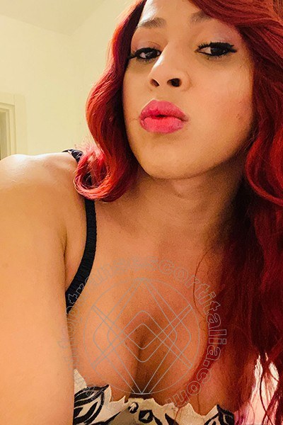 Foto selfie 1 di Jasmine Ferreira transexescort Civitanova Marche