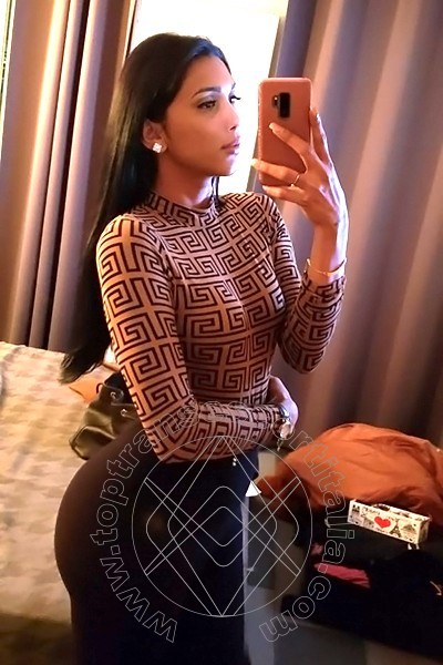 Foto selfie 49 di Graziella Farias transexescort Ospitaletto
