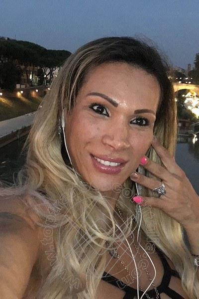 Foto selfie 62 di Jhoany Wilker Pornostar transexescort Napoli