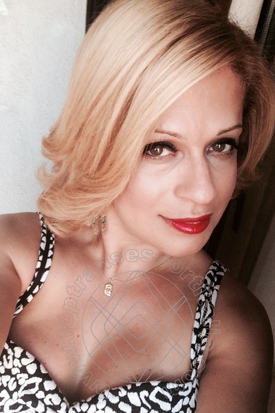 Foto selfie 6 di Linda Blond transexescort Rimini