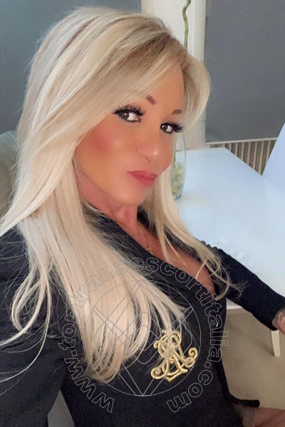 Foto selfie 186 di Pamy La Diva Stellare transexescort Losanna