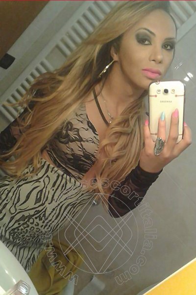Foto selfie 25 di Haycka Pornostar transexescort Bergamo