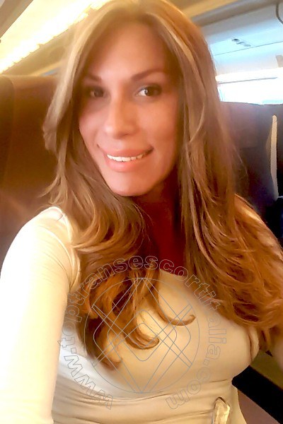 Foto selfie 38 di Gisela transexescort Civitanova Marche