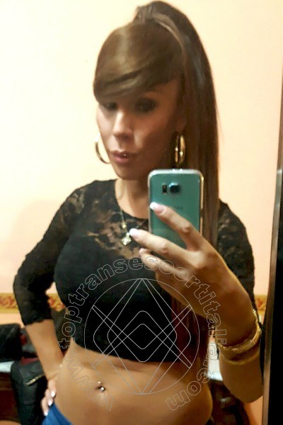 Foto selfie 37 di Gisela transexescort Civitanova Marche