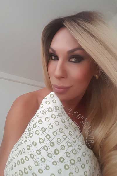 Foto selfie 13 di Gisela transexescort Civitanova Marche