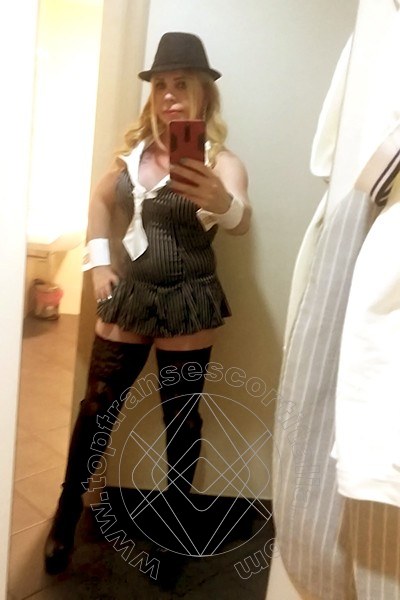 Foto selfie 15 di Hisabelly Spears Pornostar transexescort Saint-raphaël