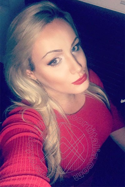 Foto selfie 108 di Marcelly transexescort Friburgo