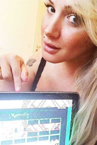 Foto selfie 120 di Marcelly transexescort Friburgo