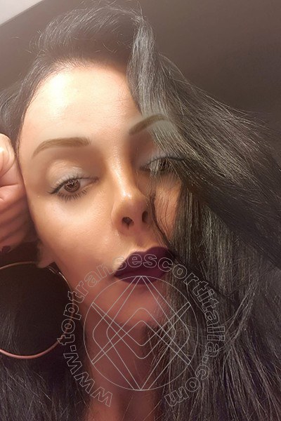 Foto selfie 98 di Kartika transexescort Brescia
