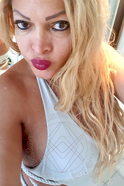 Foto selfie 10 di Isabella Tx transexescort La Spezia