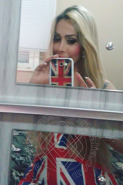 Foto selfie 9 di Giselly Kherllakian transexescort Colonnella