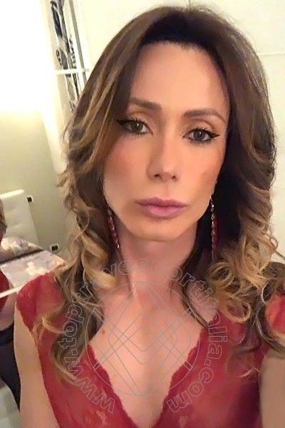 Foto selfie 17 di Vivian Xxl transexescort Caserta