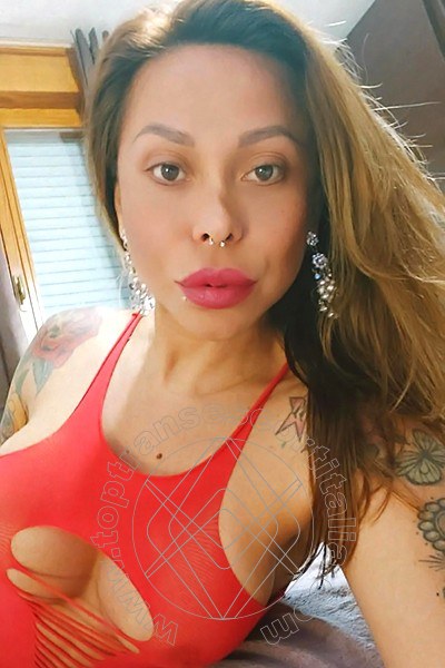 Foto selfie 59 di Alessandra Toledo Pornostar transexescort Rimini