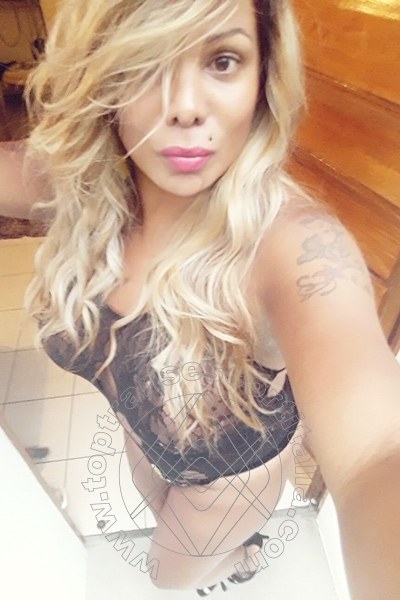 Foto selfie 17 di Carolina Hot transexescort Lecce