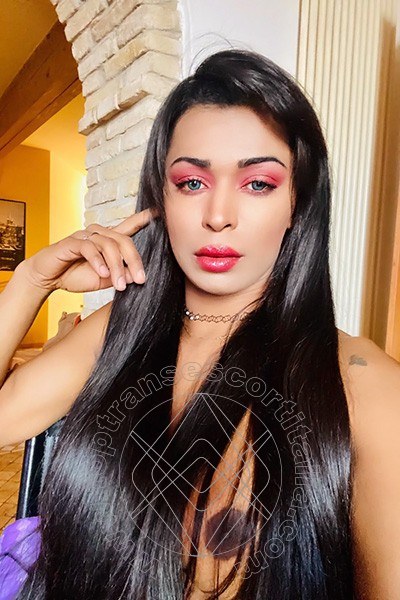 Foto selfie 103 di Tiffany Oliveira transexescort Roma