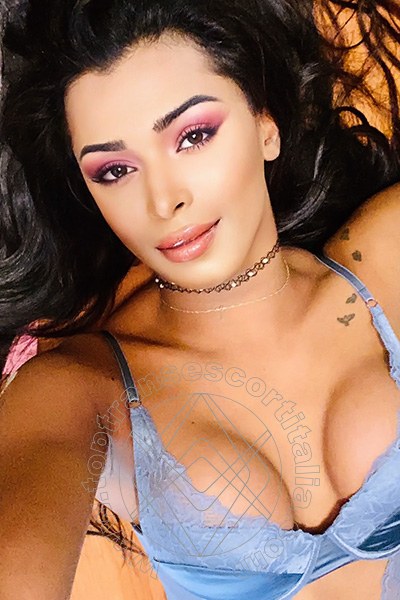 Foto selfie 102 di Tiffany Oliveira transexescort Roma