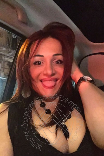 Foto selfie 51 di Carla Attrice Italiana transexescort Napoli