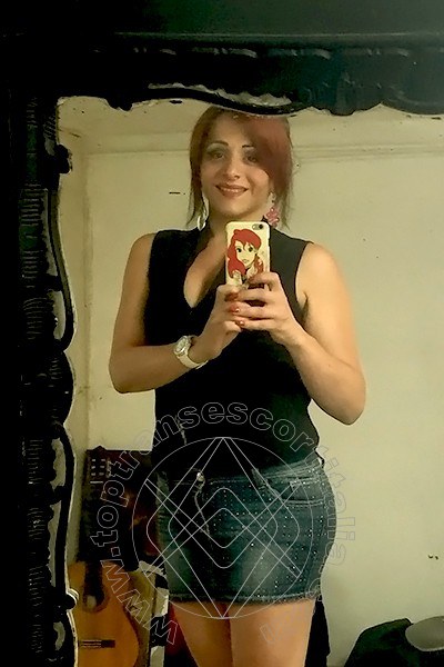 Foto selfie 45 di Carla Attrice Italiana transexescort Napoli