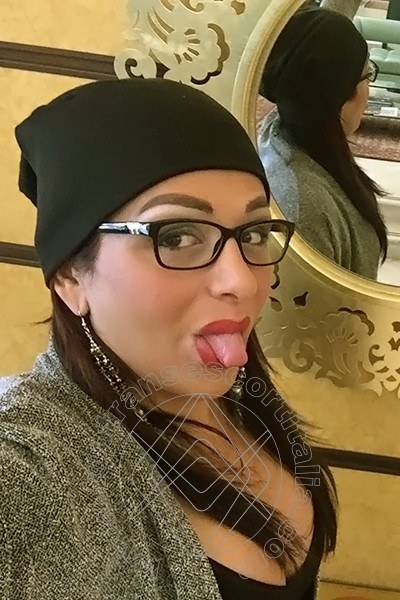 Foto selfie 35 di Carla Attrice Italiana transexescort Napoli