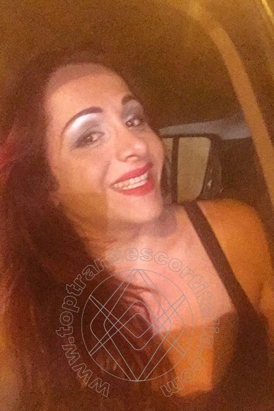 Foto selfie 41 di Carla Attrice Italiana transexescort Napoli