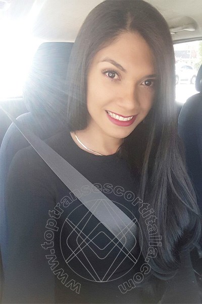 Foto selfie 51 di Paula Bituschini transexescort Genova