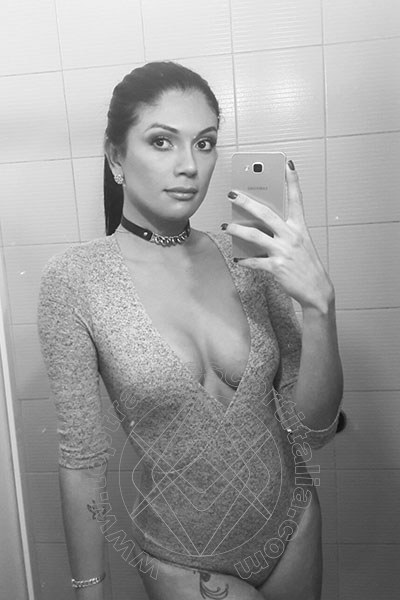 Foto selfie 39 di Paula Bituschini transexescort Genova