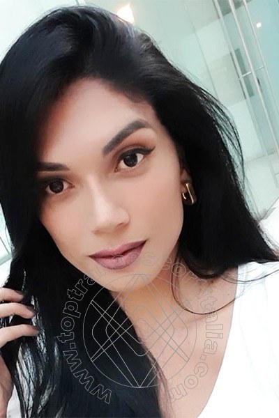 Foto selfie 19 di Paula Bituschini transexescort Genova