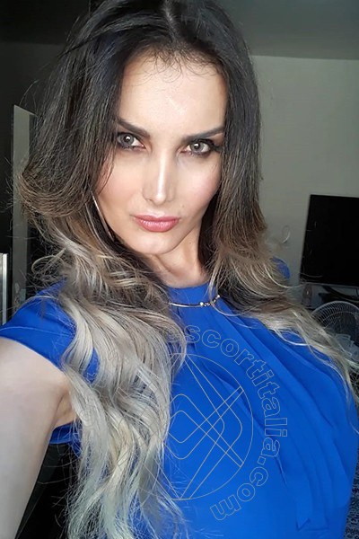 Foto selfie 83 di Sarah Herrera transexescort Modena