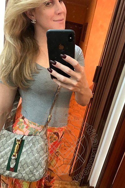 Foto selfie 54 di Giselly  Bella transexescort Villa Rosa