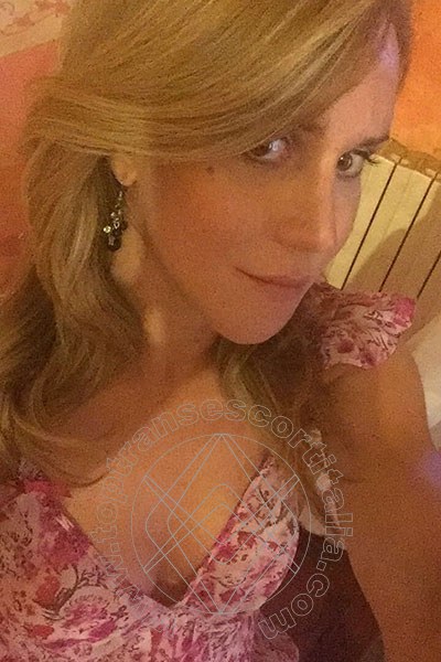 Foto selfie 41 di Giselly  Bella transexescort Villa Rosa