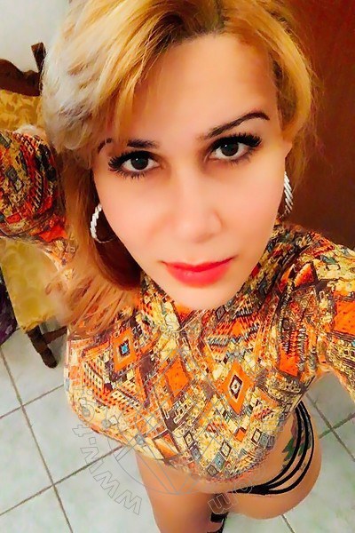 Foto selfie 76 di Jenny Lopez transexescort Busto Arsizio