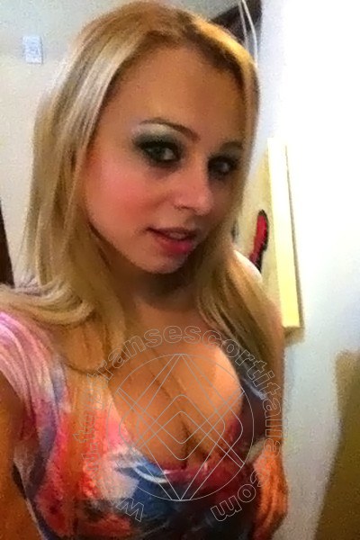 Foto selfie 40 di Michelly Ximenez Pornostar transexescort Bologna