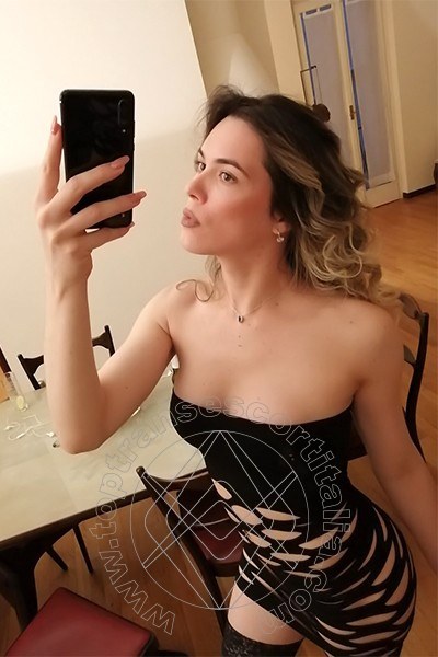 Foto selfie 1 di Shanna Fiore transexescort Milano