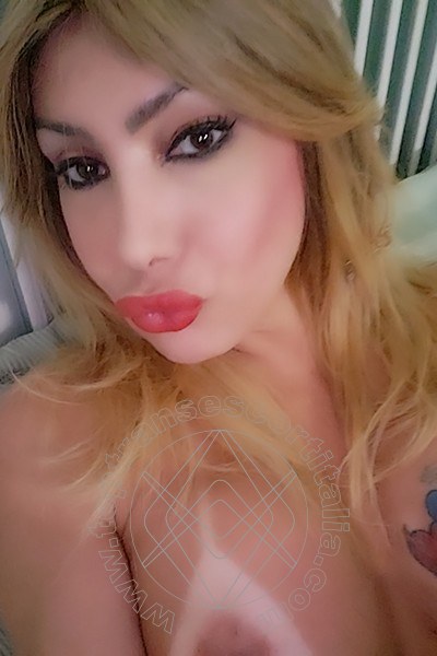 Foto selfie 43 di Izabelli Frazao Pornostar transexescort Milano