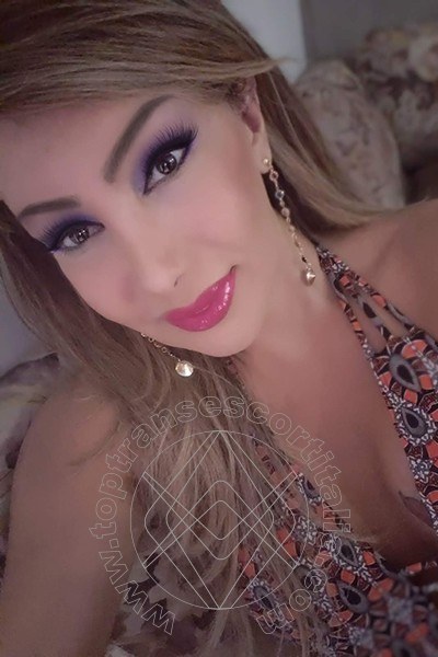 Foto selfie 48 di Izabelli Frazao Pornostar transexescort Milano