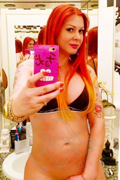 Foto selfie 22 di Allana transexescort Riccione