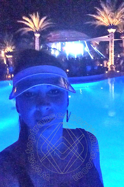 Foto selfie 41 di Allana transexescort Riccione
