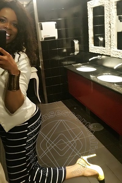 Foto selfie 16 di Monya Morosini transexescort Udine