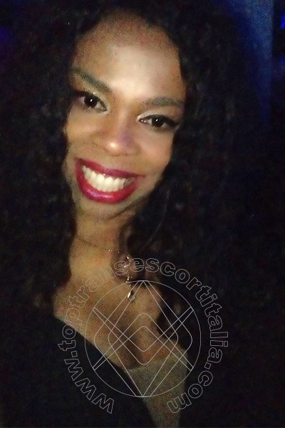 Foto selfie 2 di Monya Morosini transexescort Udine