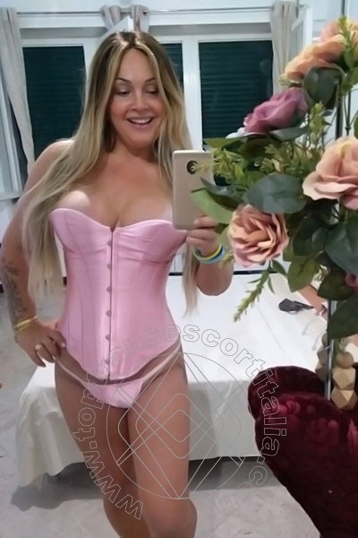 Foto selfie 46 di Dayane Callegare Pornostar transexescort Albissola Marina