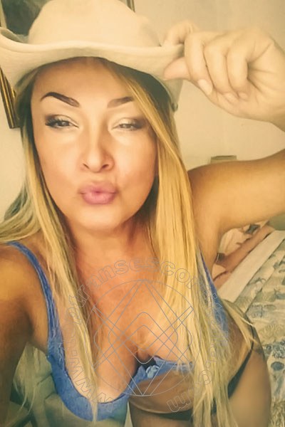 Foto selfie 39 di Dayane Callegare Pornostar transexescort Albissola Marina