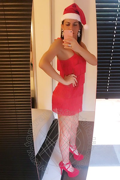 Foto selfie 122 di Samantha Dumont transexescort Riccione