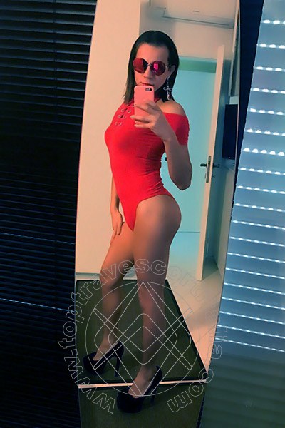 Foto selfie 113 di Samantha Dumont transexescort Riccione