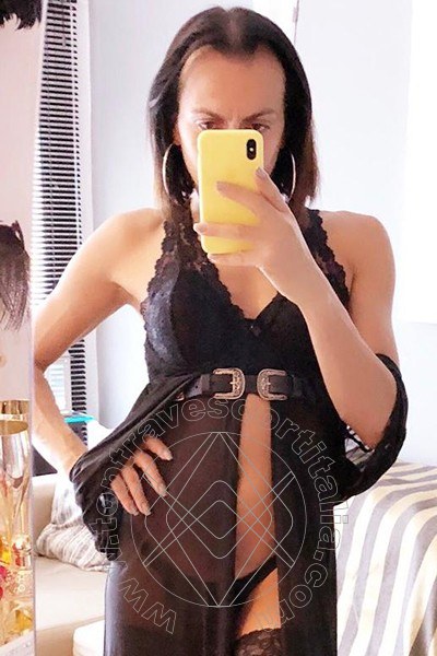 Foto selfie 56 di Samantha Dumont transexescort Riccione