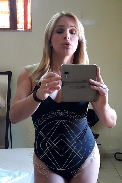 Foto selfie 45 di Karina Motta transexescort Altopascio